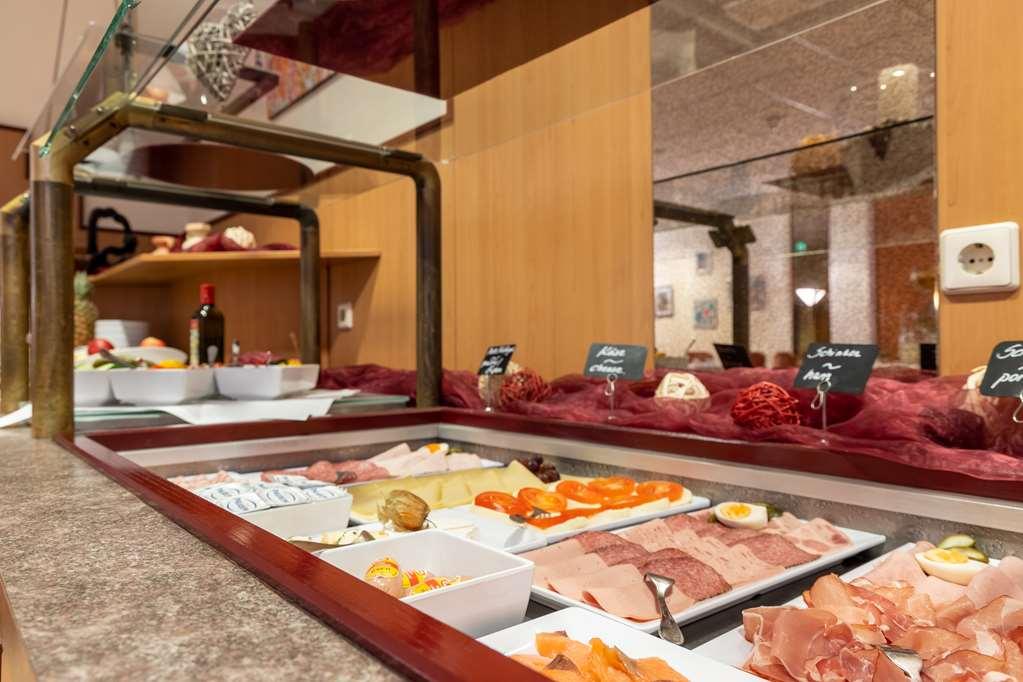 Trip Inn Hotel Frankfurt Airport Russelsheim Bagian luar foto