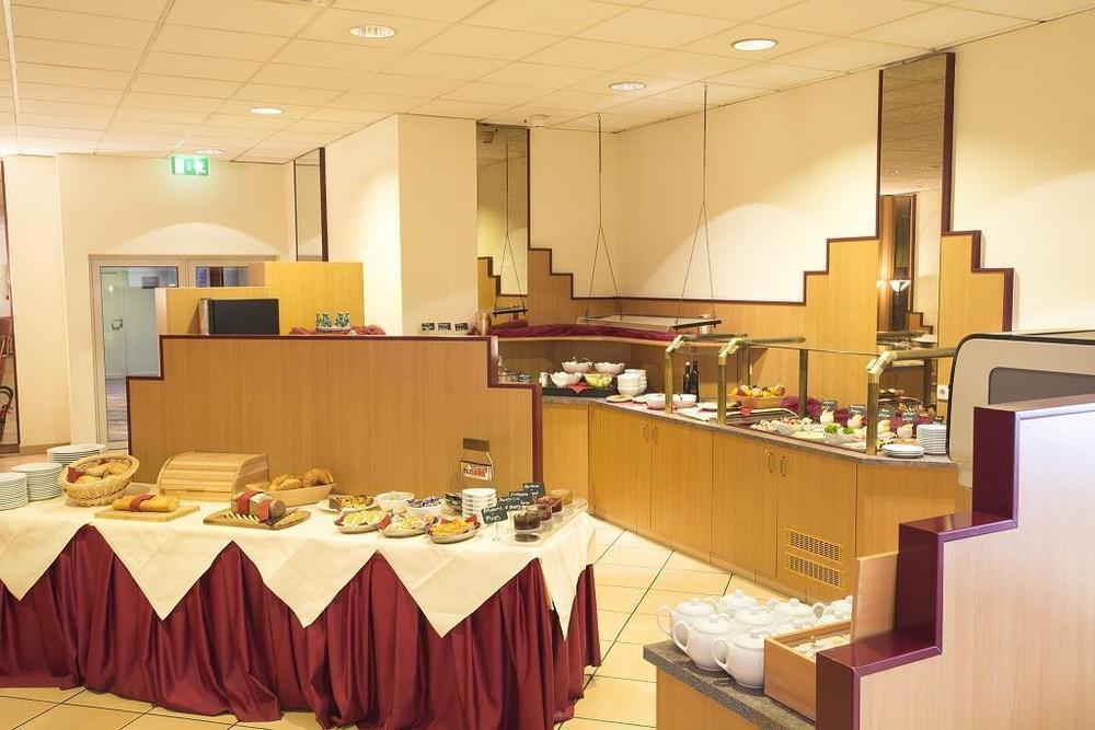 Trip Inn Hotel Frankfurt Airport Russelsheim Restoran foto
